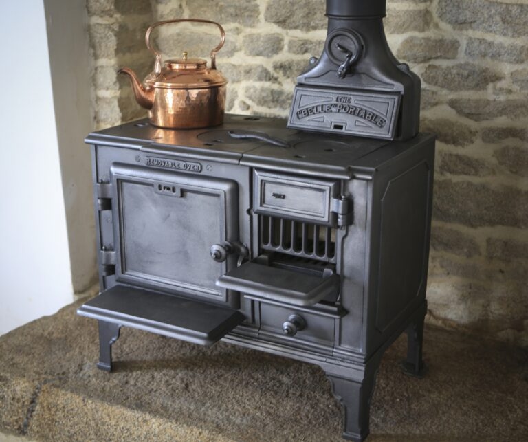 cast iron oven